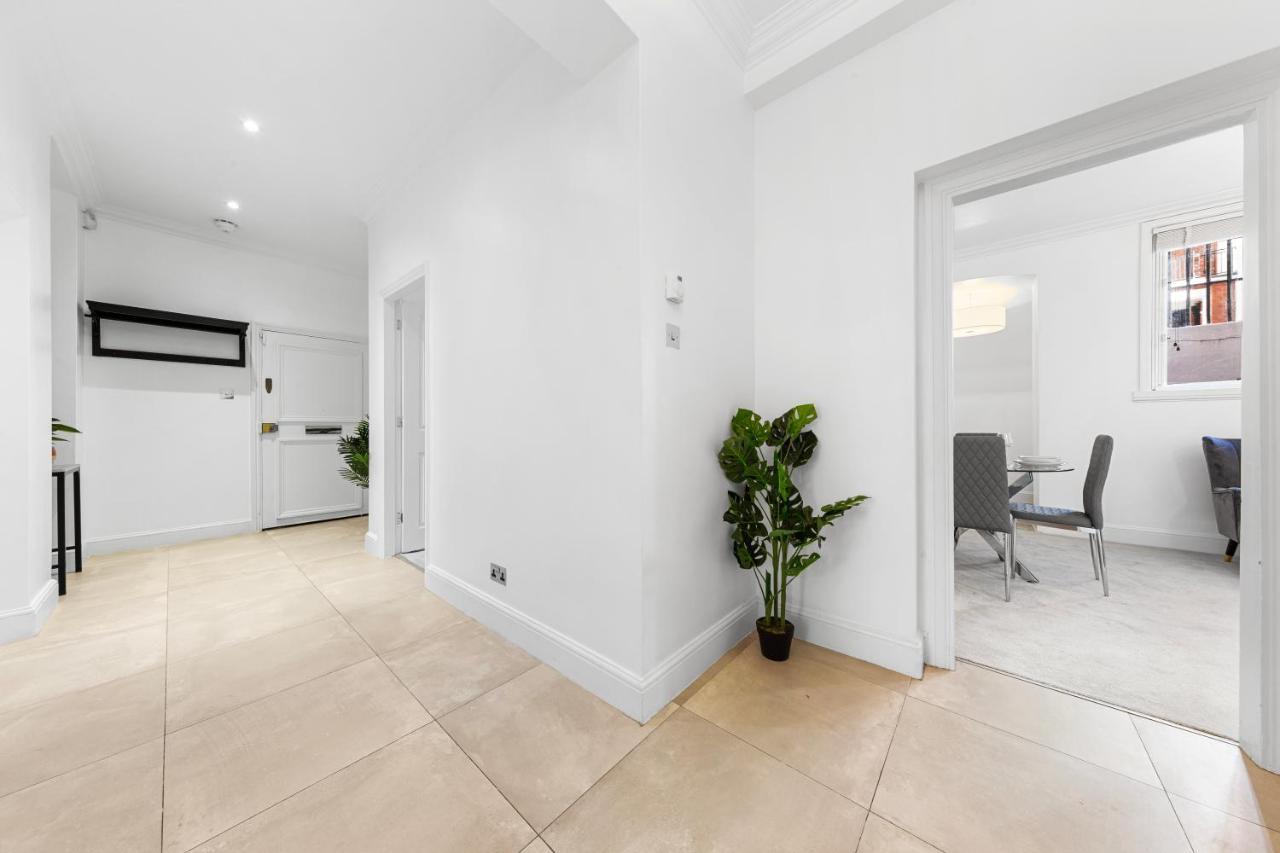 Harrods 2 Bed Lux Flat W/Patio Apartman London Kültér fotó